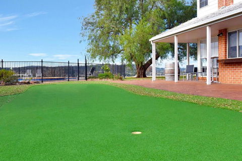 Beggars Bridge Vineyard Homestead With Pool And Tennis - Darwin Holiday 2