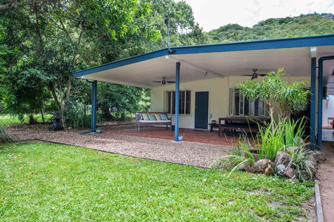 Belisi Haus - Darwin Holiday 1