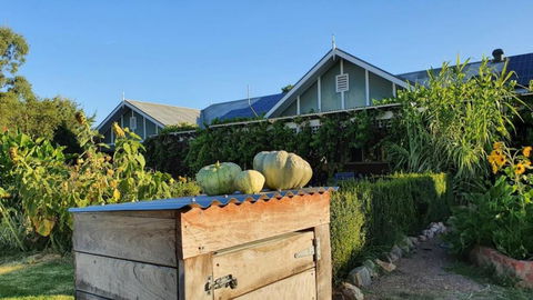 Belkampar Retreat - Authentic Farm Style Home - Perfect For Families And Large Groups! - Darwin Holiday 2
