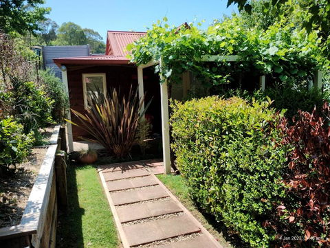 Bella Rouge Cottage - Darwin Holiday 1