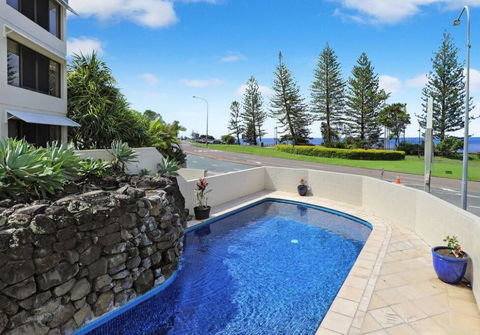 Bellardoo12- Mooloolaba Beach - Darwin Holiday 4