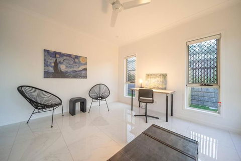 Belleview Home - Brand New 4 Bedroom House Near Ipswich - Darwin Holiday 2