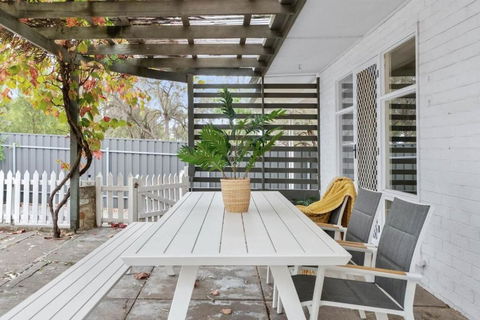 Bellevue Heights HolidayHome - Flinders Uni & Med - Darwin Holiday 3