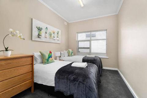 Bellevue Heights HolidayHome - Flinders Uni & Med - Darwin Holiday 4