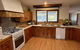 Bells Beach Spacious 2-Acre 5BR Retreat - With Hot Tub - thumb 4