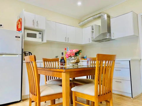 Belmore Affordable 2 Br Granny Flat - Darwin Holiday 1
