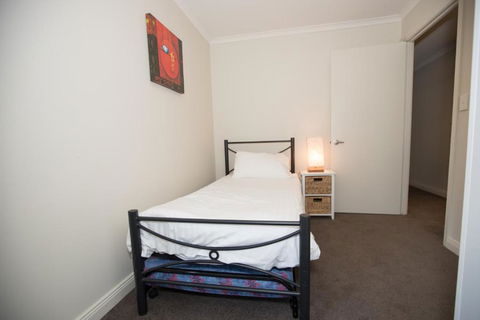 Bentleigh North Sydney Self Catering - Darwin Holiday 1