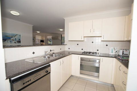 Bentleigh North Sydney Self Catering - Darwin Holiday 4