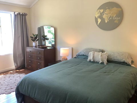 Bermagui Bay Beach Bungalow - Darwin Holiday 2