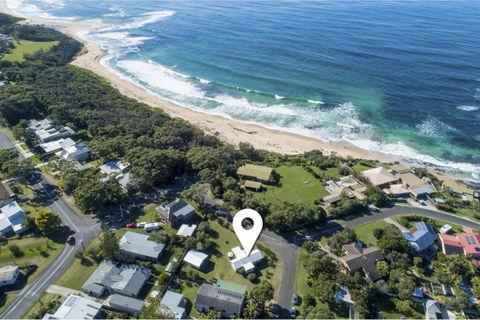 Berrara Beach House - Belle Escapes Jervis Bay - Darwin Holiday 4