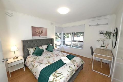 Best Location Entire House Staycation Parkland Surrounding - Darwin Holiday 4