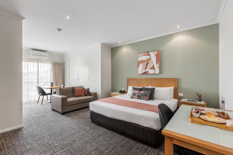 BEST WESTERN Geelong Motor Inn & Serviced Apartments - Darwin Holiday 0