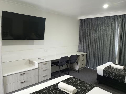 Big Valley Lakeside Paradise Motor Inn - Darwin Holiday 4