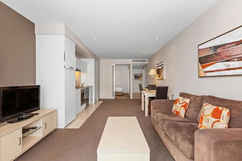 Belle Escapes - Glenelg Seaside Apartment - Darwin Holiday 2