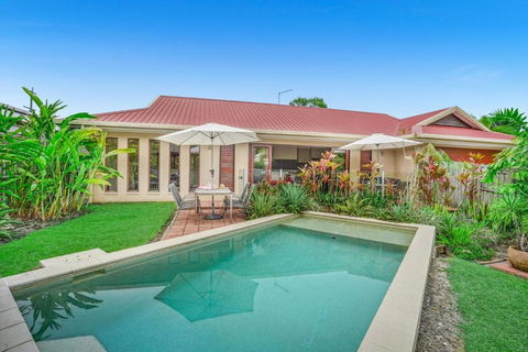 Belle Escapes Villa Latania Palm Cove - Darwin Holiday 0