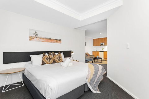 Best Location Downtown Perth - Darwin Holiday 2