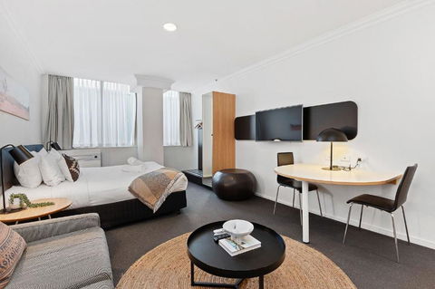 Best Location Downtown Perth - Darwin Holiday 4