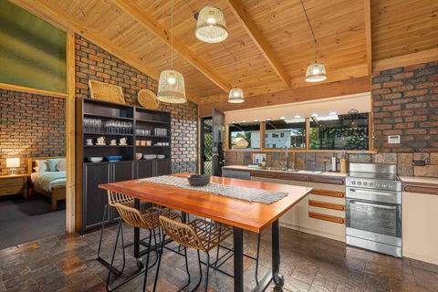 Black Pearl - Aldinga Beach - C21 SouthCoast Holidays - Darwin Holiday 4