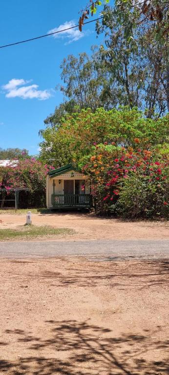 Blackall Caravan Park - Darwin Holiday 0