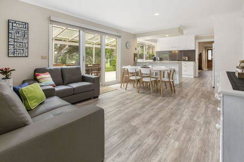 BLAIRGOWRIE HILLTOP...perfect Price & Location. - Darwin Holiday 0