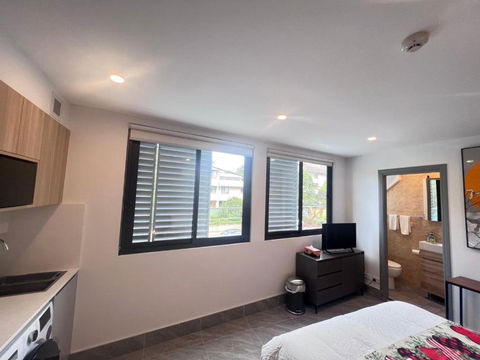 Brand New Furnished Studios - Darwin Holiday 4