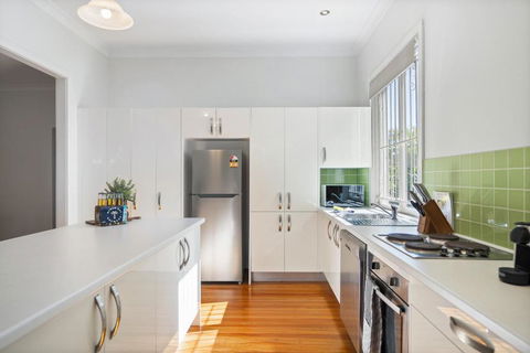 Bright 3-Bed With Garden By Banks Street Reserve - Darwin Holiday 2