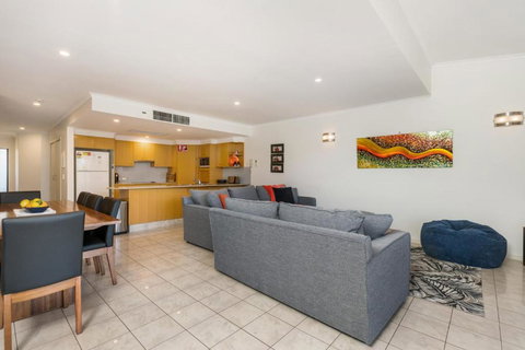 Byron Bay Accom Unit 2 8 Lawson Street, Byron Bay - Absolute Solace - Darwin Holiday 2