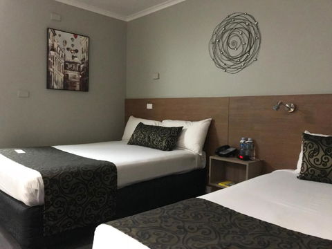 Burnie Central Townhouse Hotel - Darwin Holiday 4