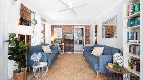 Burra Beach Shack - Darwin Holiday 1