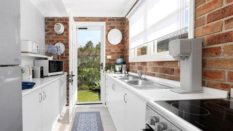 Burra Beach Shack - Darwin Holiday 3