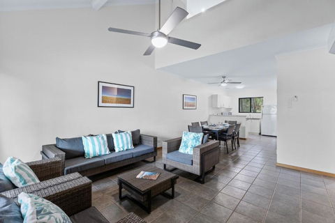 Cable Beach Apartments - Darwin Holiday 3