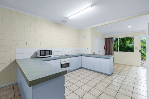 Cable Beachside Villas - Darwin Holiday 3
