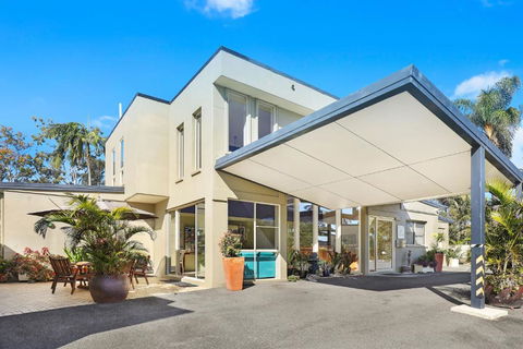 Caboolture Riverlakes Boutique Motel - Darwin Holiday 0
