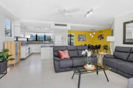 Cairns City Esplanade Apartment @ Northshore - Darwin Holiday 0