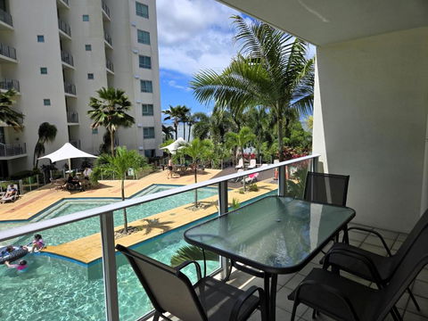 Cairns Reefside Retreats - Darwin Holiday 1