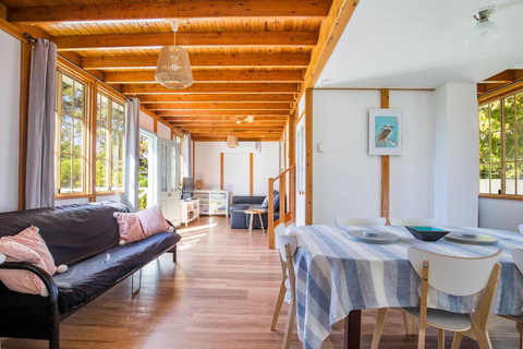 Callala Cottage 4 Mins Walk To Beach - Darwin Holiday 3