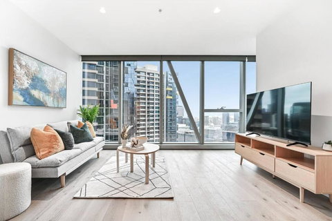 Callie-2B2B-FreeWifi-StunningView-Next To Skybus - Darwin Holiday 0