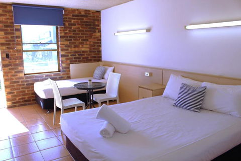 Camden Motor Inn - Darwin Holiday 3