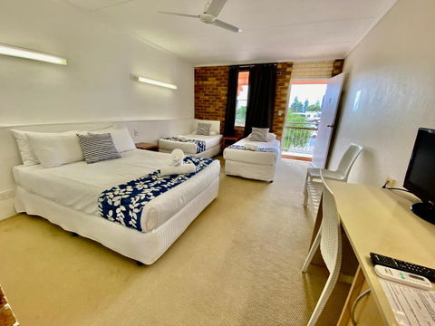 Camden Motor Inn - Darwin Holiday 2