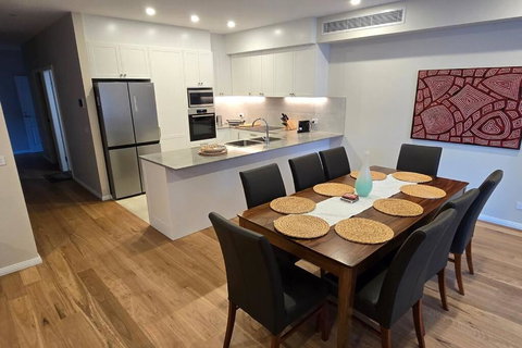 Camellia Place - Darwin Holiday 2