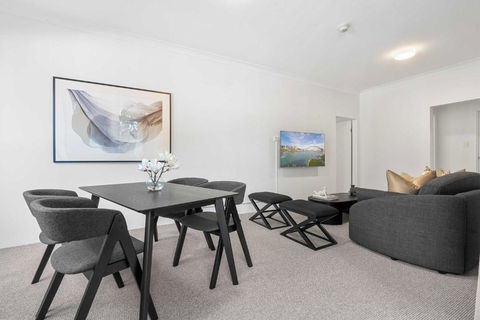Camperdown Cozy Corner 1 - Darwin Holiday 4
