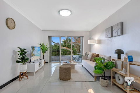 Campsie 2 Bed Spacious Apartment / NCA069 - Darwin Holiday 0