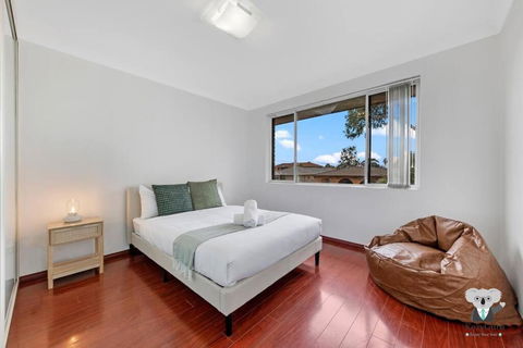 Campsie 2 Bed Spacious Apartment / NCA069 - Darwin Holiday 3