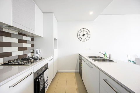 Campsie 2 Br Apt Shop&Parking - Darwin Holiday 3