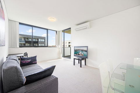 Campsie 2 Br Apt Shop&Parking - Darwin Holiday 2