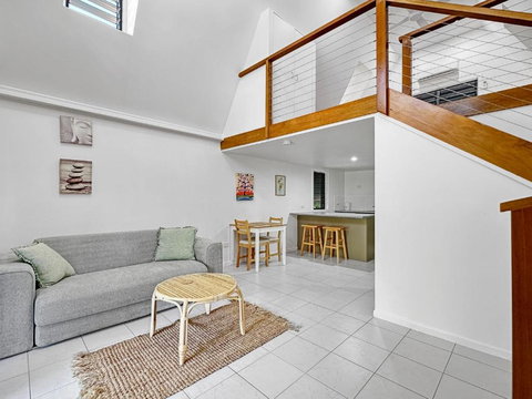 Canopy Chalet 6 - Darwin Holiday 4