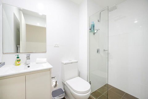 Canterbury Fashion 2Br Steps To Train & Woolworths - Darwin Holiday 4