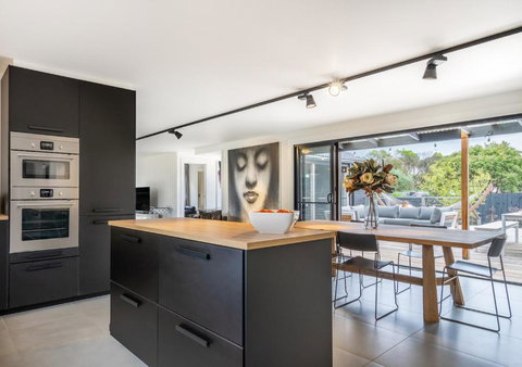 Cape House - Darwin Holiday 2