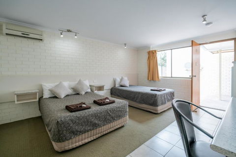 Capella Hotel Motel - Darwin Holiday 4