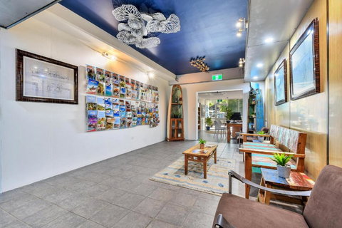 Capitanos - Darwin Holiday 4